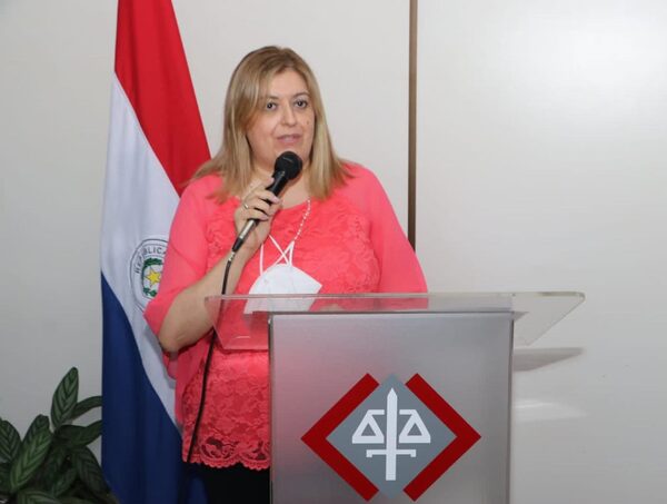 Reactivarán el juicio político a la fiscala general Sandra Quiñónez · Radio Monumental 1080 AM