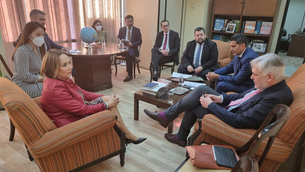 Paraguay y Rumania plantean cooperación para incrementar comercio e inversiones - .::Agencia IP::.