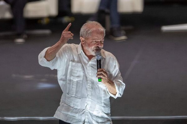 Detienen en Brasil a un ultraderechista por amenazar a Lula y a jueces - Mundo - ABC Color