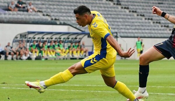 Blas Riveros anota para el Brondby en la Conference League
