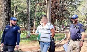 Crónica / Aprehenden a fulano que integraría red de trata de personas