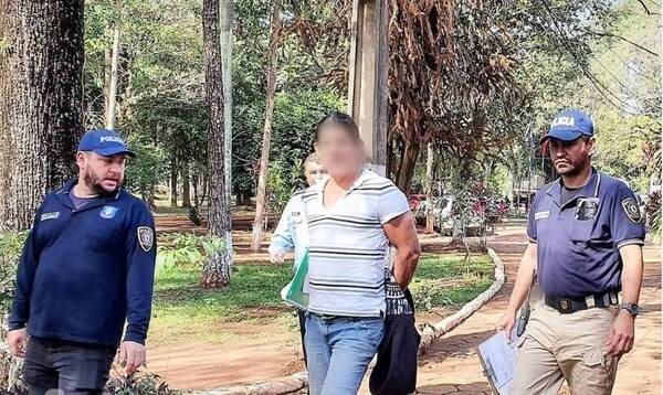 Crónica / Aprehenden a fulano que integraría red de trata de personas