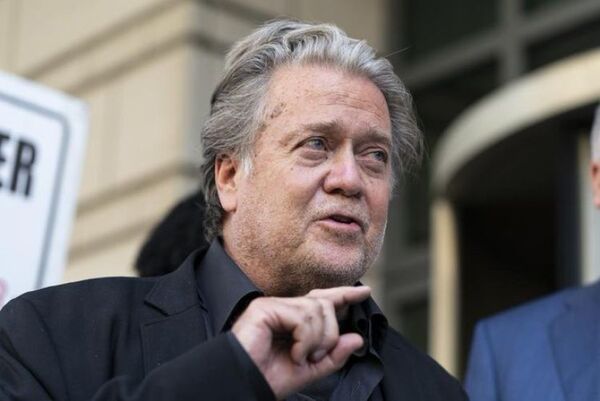 Condenaron a Steve Bannon por obstruir la investigación sobre el asalto al Capitolio
