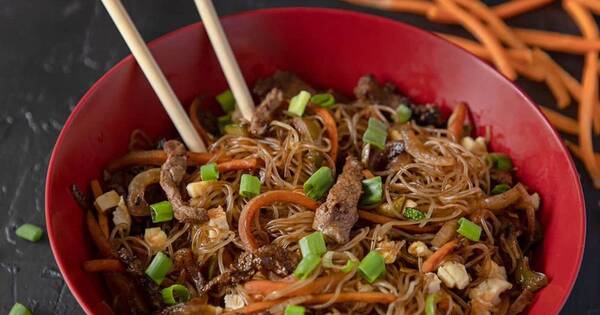 La Nación / Dalu Wok: el sabor oriental que llega hasta tu casa
