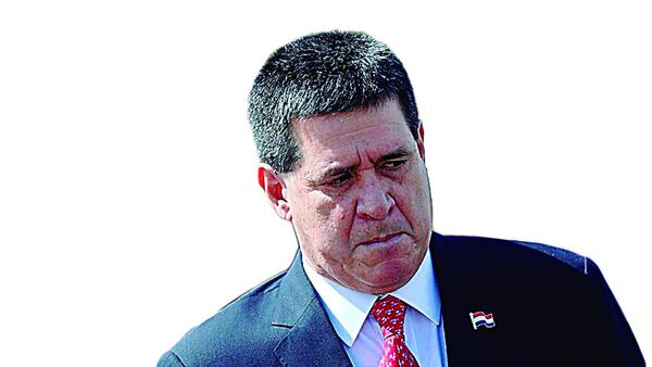 Cartes es declarado por EEUU significativamente corrupto