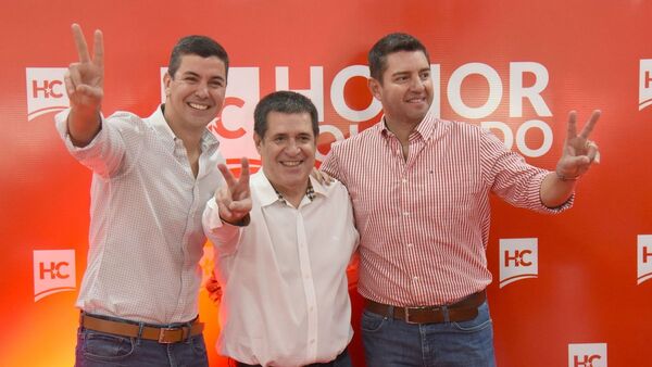 Cercada por críticas, fiscala general asegura que sí investiga a Cartes