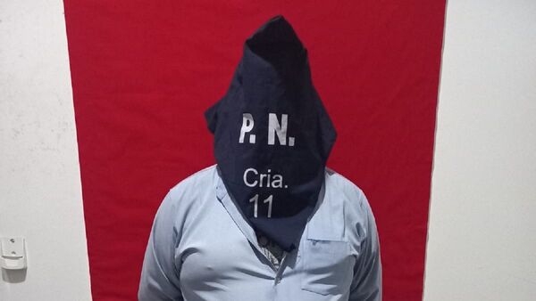 Guardia le mató de un tiro a joven por hacer pipí en la calle
