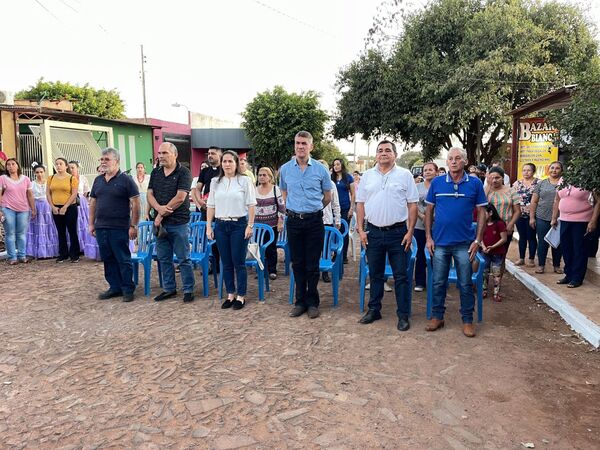Municipalidad inauguró empedrado en el barrio María Victoria - Radio Imperio