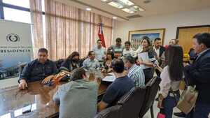 Diario HOY | Presentan libelo acusatorio con amenaza a los que no acompañen el juicio político