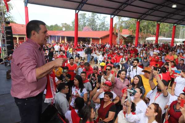 Diario HOY | Amenaza de muerte: Ministro del Interior avisó a Cartes sobre intento de magnicidio