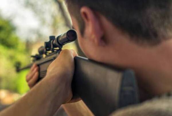 Crónica / Un chiquito de 12 años falleció tras recibir un disparo