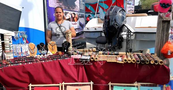La Nación / Expo 2022: artesanas de Itauguá encuentran oxigenación económica en la feria