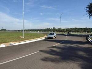 Crónica / ¡Welcome to Paraguay! ¿Rapai pensó que llegó al Reino Unido?