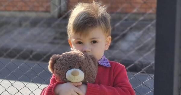 La Nación / Juntos por Igna: organizan comilona para compra de costoso insumo para niño de 2 años