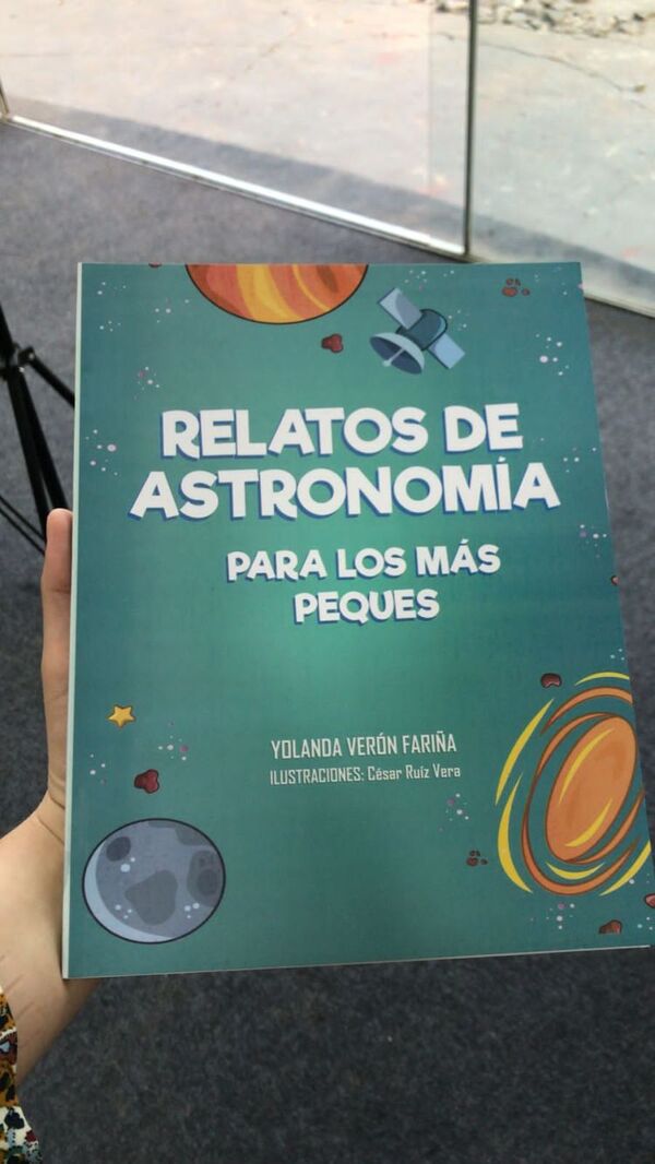 Talentosos adolescentes paraguayos lanzan libro de astronomía