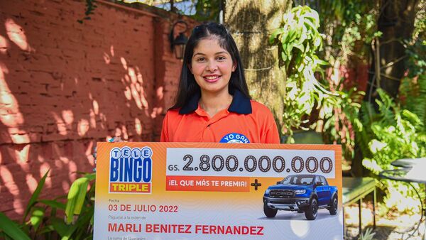 Nueva millonaria: Ganó 2.800 millones con Telebingo Triple