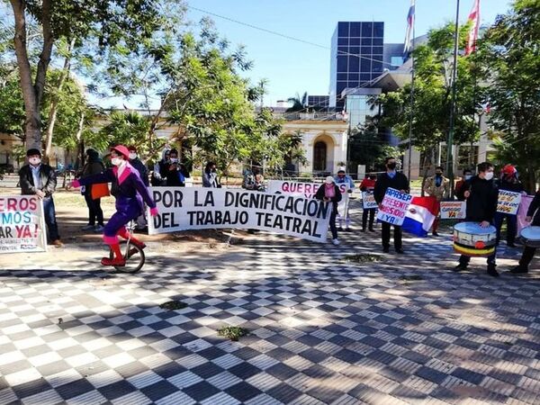 Una cierta tendencia en las artes paraguayas financiadas. Cine, teatro y disenso - Cultural - ABC Color