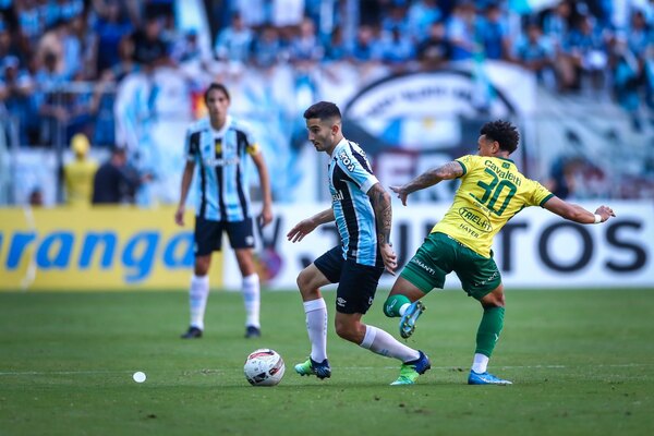 Mathias Villasanti fue gran figura en la victoria de Grêmio