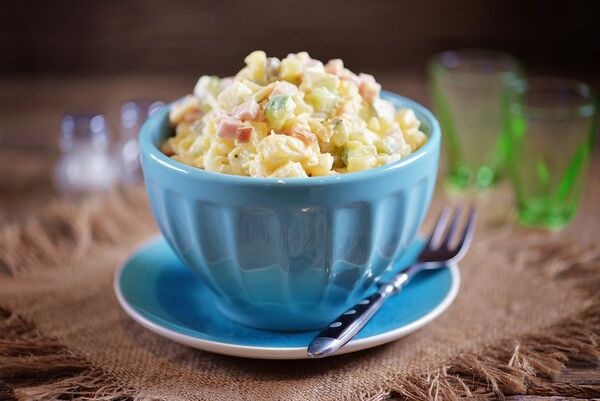 Contundente ensalada de papas con jamón y queso - Gastronomía - ABC Color