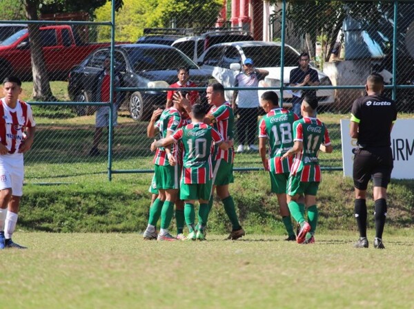 El Prócer dejó los puntos en el Bosque - APF