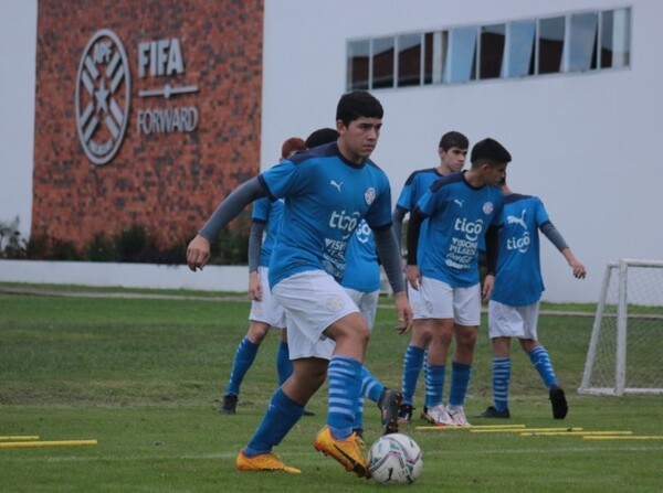 La Albirroja Sub 15 iniciará nuevo micriciclo - APF