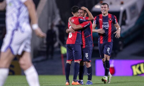 (VIDEO) Pachi Carrizo y extraordinario golazo, desde la media cancha, que sumó para la contudente victoria de Cerro Porteño