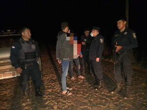 Policías encuentran a adolescente que había sido llevado por delincuentes | 1000 Noticias
