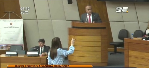 Diputados tratan juicio político a Sandra Quiñónez - SNT