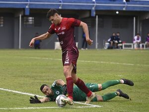 12 de Octubre y Nacional juegan a las 14:30 en Itauguá - Fútbol - ABC Color