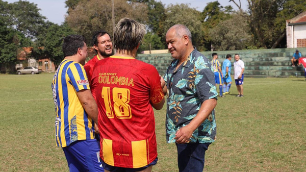 Crónica / ¡Todos por Lusardi! Presencia de lujo de reconocidos ex futbolistas