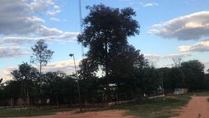 Discutía en la calle con su concubina y un desconocido le apuñaló