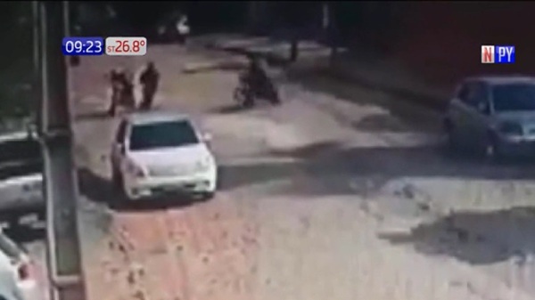 Simulan asalto para quedarse con millonario monto de dinero en San Lorenzo | Noticias Paraguay