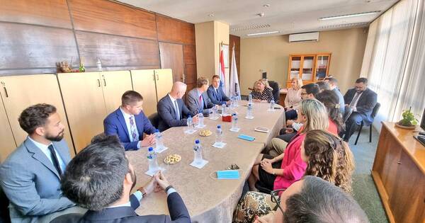 La Nación / Estados Unidos ratifica apoyo y cooperación al Ministerio Público