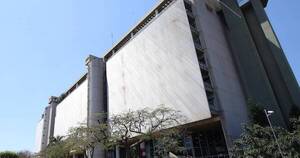 La Nación / BCP reduce ritmo en el ajuste de tasas