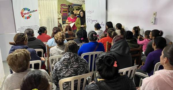 La Nación / Proyecto “Mujerrres”: diputación española entregó equipos a recicladoras del Bañado Sur