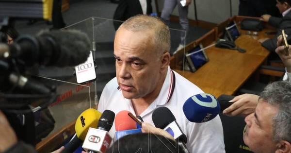 La Nación / Para Bachi Núñez quedó comprobado el interés político que hay detrás del juicio a Quiñónez