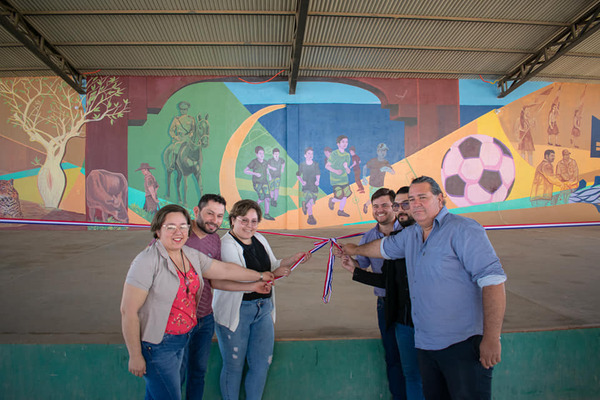 Inauguraron el mural de Mariscal Estigarribia