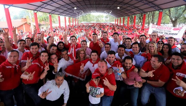 Como respuesta a EE.UU. y al abdismo "traidor", Cartes recibe multitudinario apoyo en Guairá y crea roncha en el oficialismo – La Mira Digital
