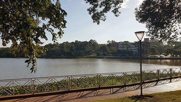 Gobernación y Municipalidad de CDE trabajarán para la recuperación del Lago de la República | DIARIO PRIMERA PLANA