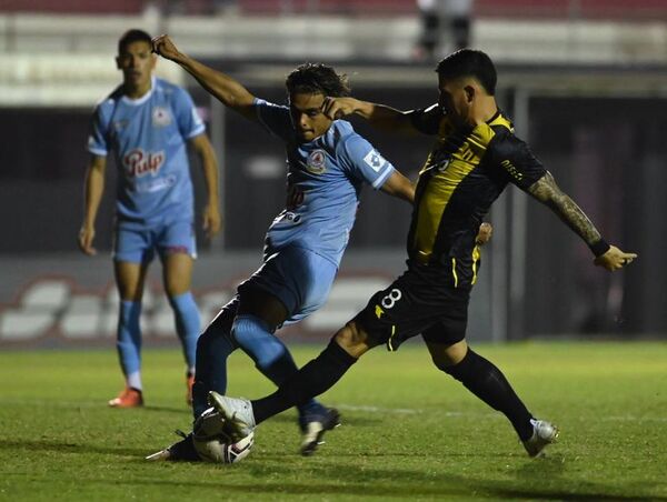 Resistencia vs. Guaraní: ausentes el fútbol y los goles - Fútbol - ABC Color