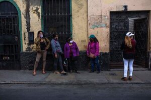 En 2021 hubo 2.611 víctimas de trata en Perú, la mayoría mujeres adolescentes - MarketData