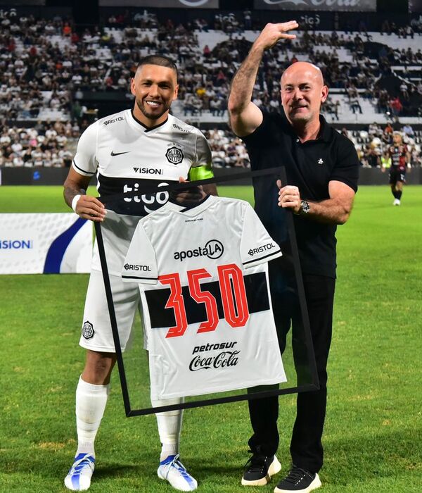 Olimpia, sin dinero pero con optimismo - Fútbol - ABC Color