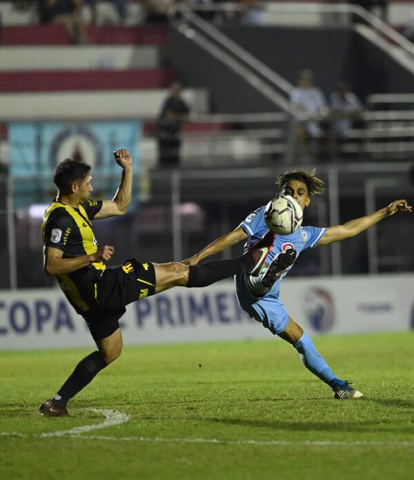 Punto inservible: Ni Resistencia ni Guaraní - Fútbol - ABC Color