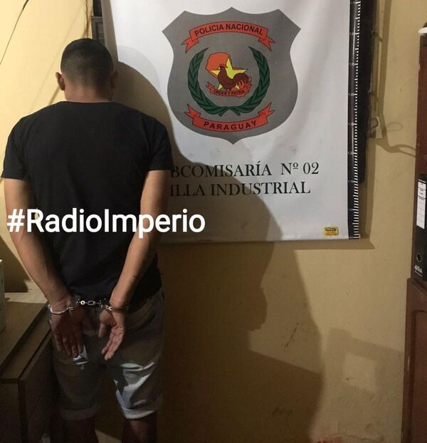 Detienen a un joven por poseer orden de captura por tráfico de drogas - Radio Imperio