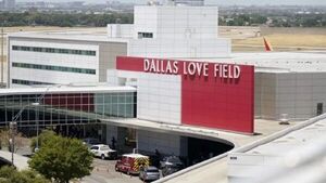 Mujer con arma siembra pánico en aeropuerto de Dallas