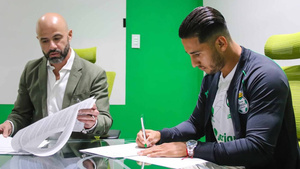 Crónica / [VIDEO] Cecilio Domínguez firmó y ya fue presentado en su nuevo club