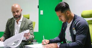 Cecilio Domínguez, presentado en el Santos Laguna de México - Fútbol Internacional - ABC Color