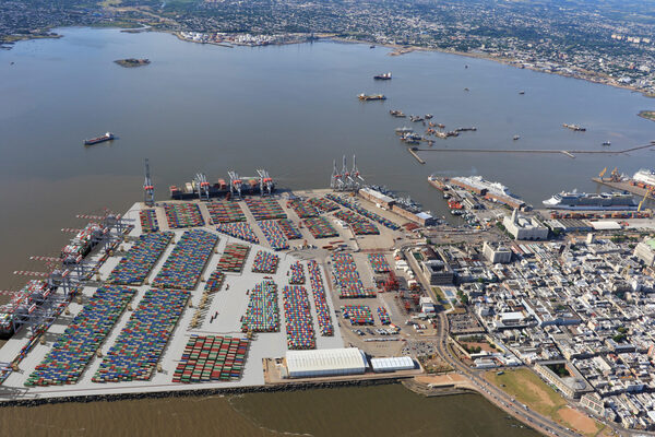 El puerto de Montevideo tendrá la primera terminal sustentable de Suramérica - MarketData