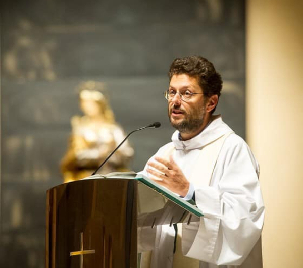 Diario HOY | El nuevo cardenal más joven de la Iglesia es exorcista desde hace más de 20 años