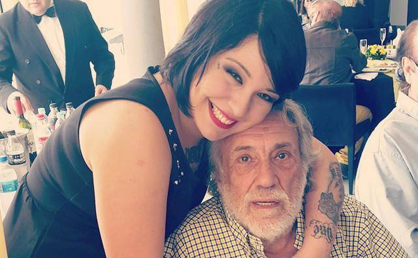 Crónica / [VIDEO] El beso que Humberto le robó a Andrea Valobra